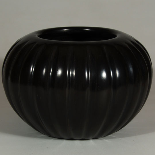 Angela Baca Pottery - C3771E